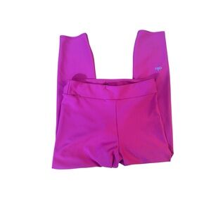 hot pink alo airlift high waist conceal zip capri leggings